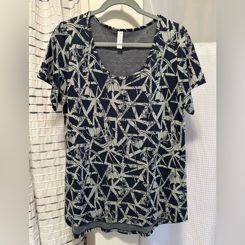 LulaRoe simply comfortable top Large